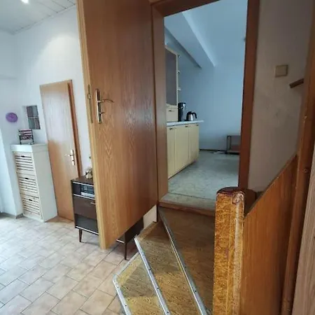 Mit Garten Und Terrasse, Zentral Und Ruhig Apartment