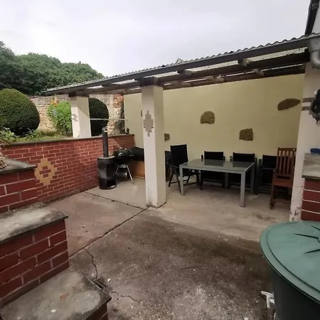 Apartment Mit Garten Und Terrasse, Zentral Und Ruhig