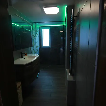 Mit Garten Und Terrasse, Zentral Und Ruhig