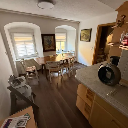 Mit Garten Und Terrasse, Zentral Und Ruhig Apartment