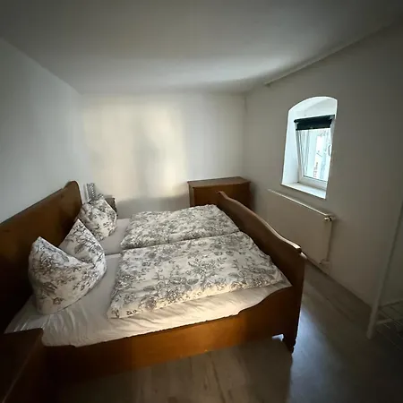 Apartment Mit Garten Und Terrasse, Zentral Und Ruhig