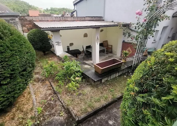 Daire Mit Garten Und Terrasse, Zentral Und Ruhig