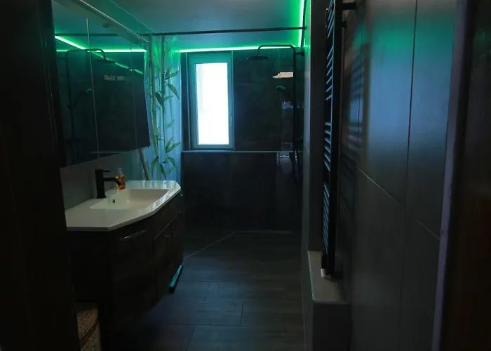 Mit Garten Und Terrasse, Zentral Und Ruhig